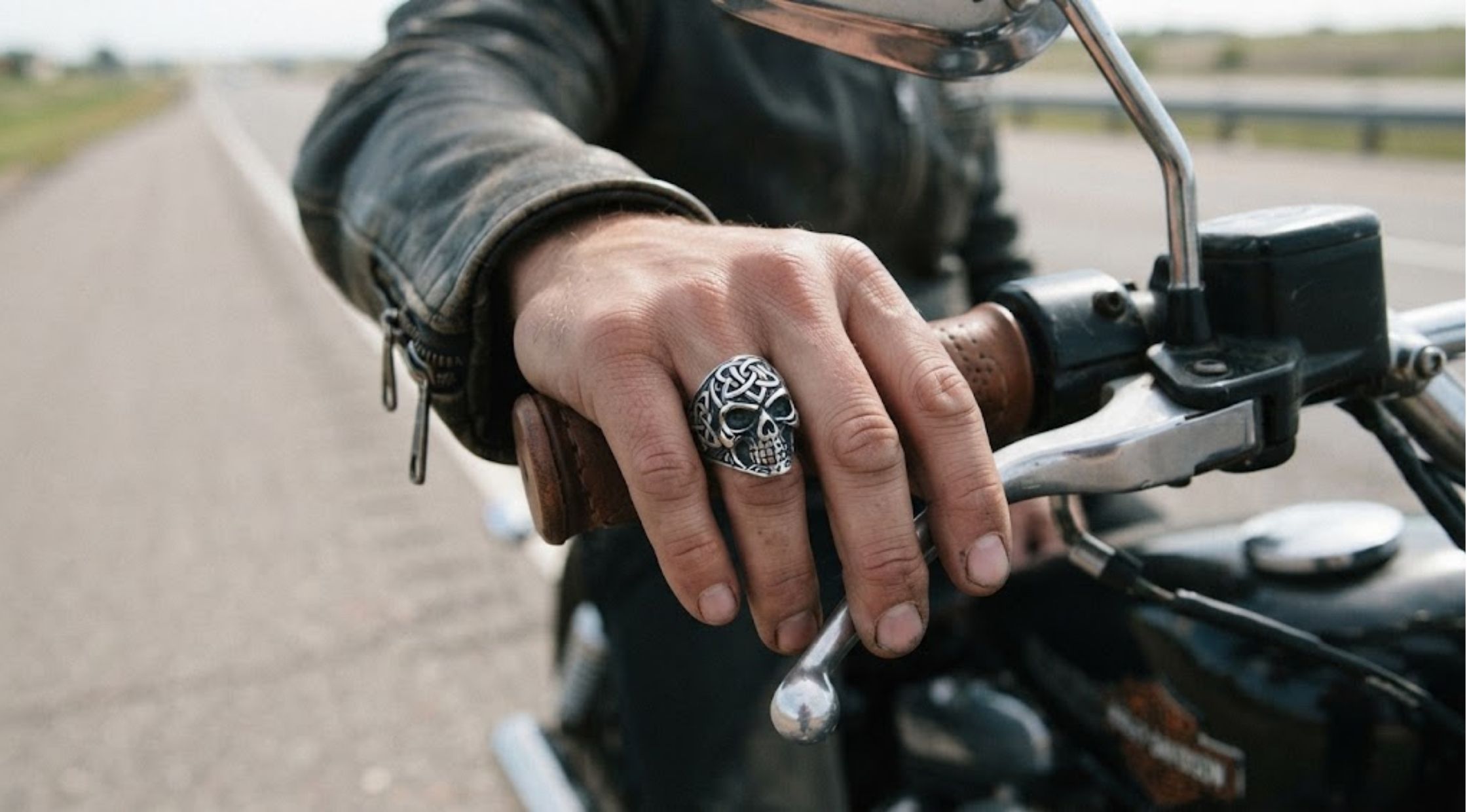 How to Choose Biker Rings That Match Your Style and Last for Years